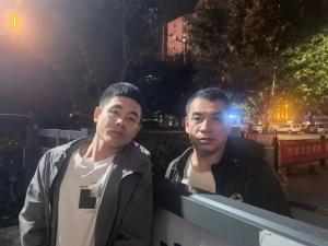 市文旅集團(tuán)一線戰(zhàn)“疫”之：古有木蘭替父從軍，今有老翁代子抗“疫”——集團(tuán)員工父子王小強(qiáng)、王浩的抗“疫”故事